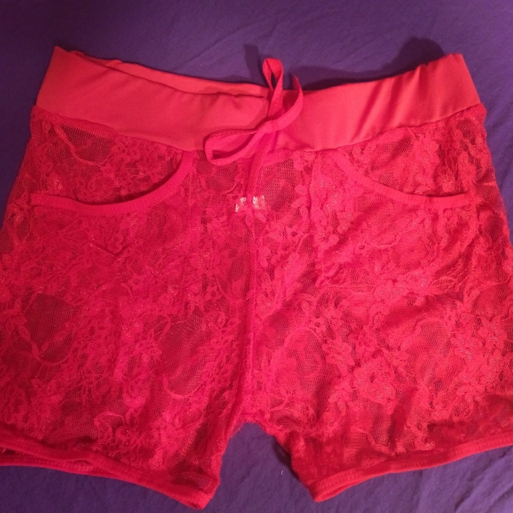 Red lace shorts size small NEW, NEVER WORN!